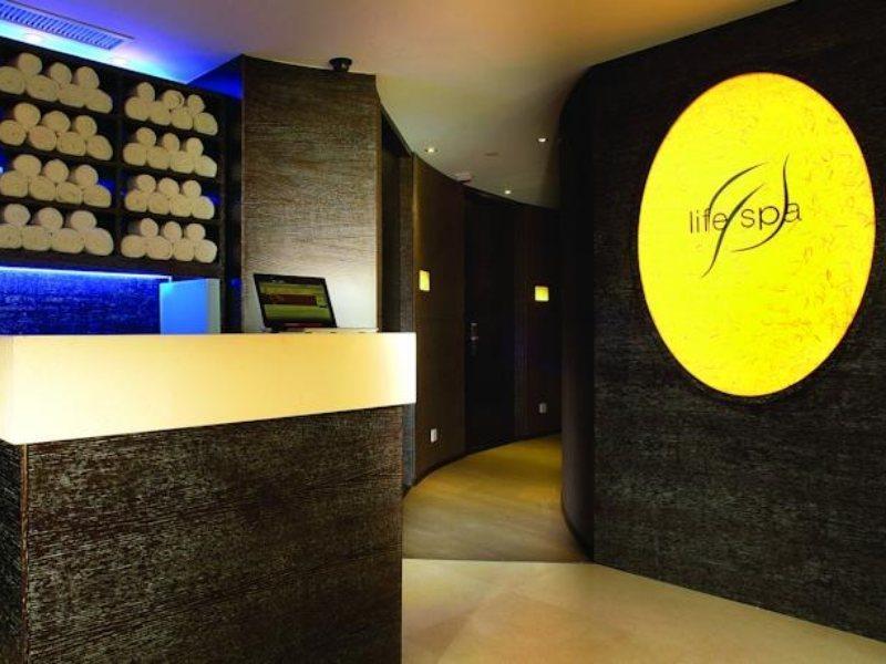 הונג קונג Empire Hotel Causeway Bay מראה חיצוני תמונה